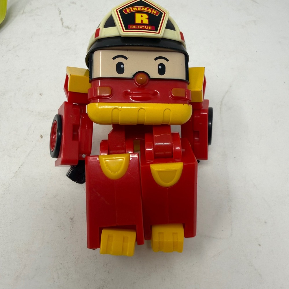 Silverlit Robocar Poli Roy Fire Truck Transforming Robot Action Figure Red 5"